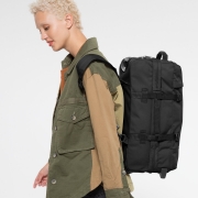 Eastpak Strapverz - Lentolaukku/Reppu Musta