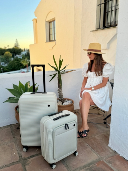 Lentolaukku Printisso Signature - Front Pocket Creme